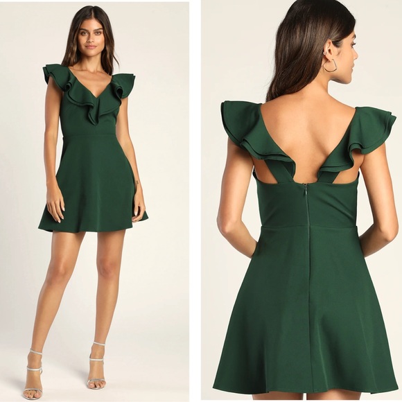 Lulus Dresses & Skirts - Lulus Divine Darling Hunter Green Ruffled V-Neck Skater Dress NWT Size XS‎